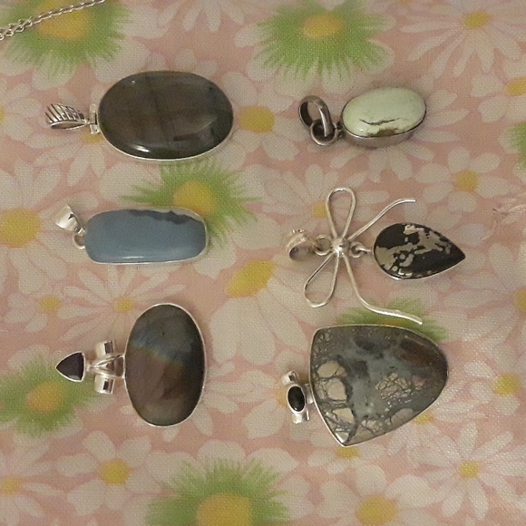 Rare Pyrite in Agate w/ black onyx Sterling silver gemstone pendant shield - Picture 7 of 7